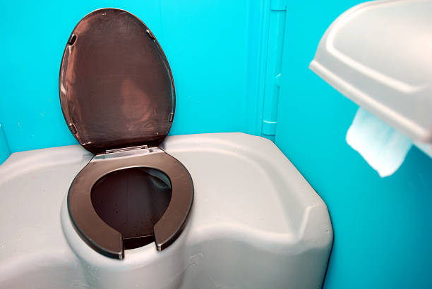 Best Portable toilet rental cost  in Burbank, IL